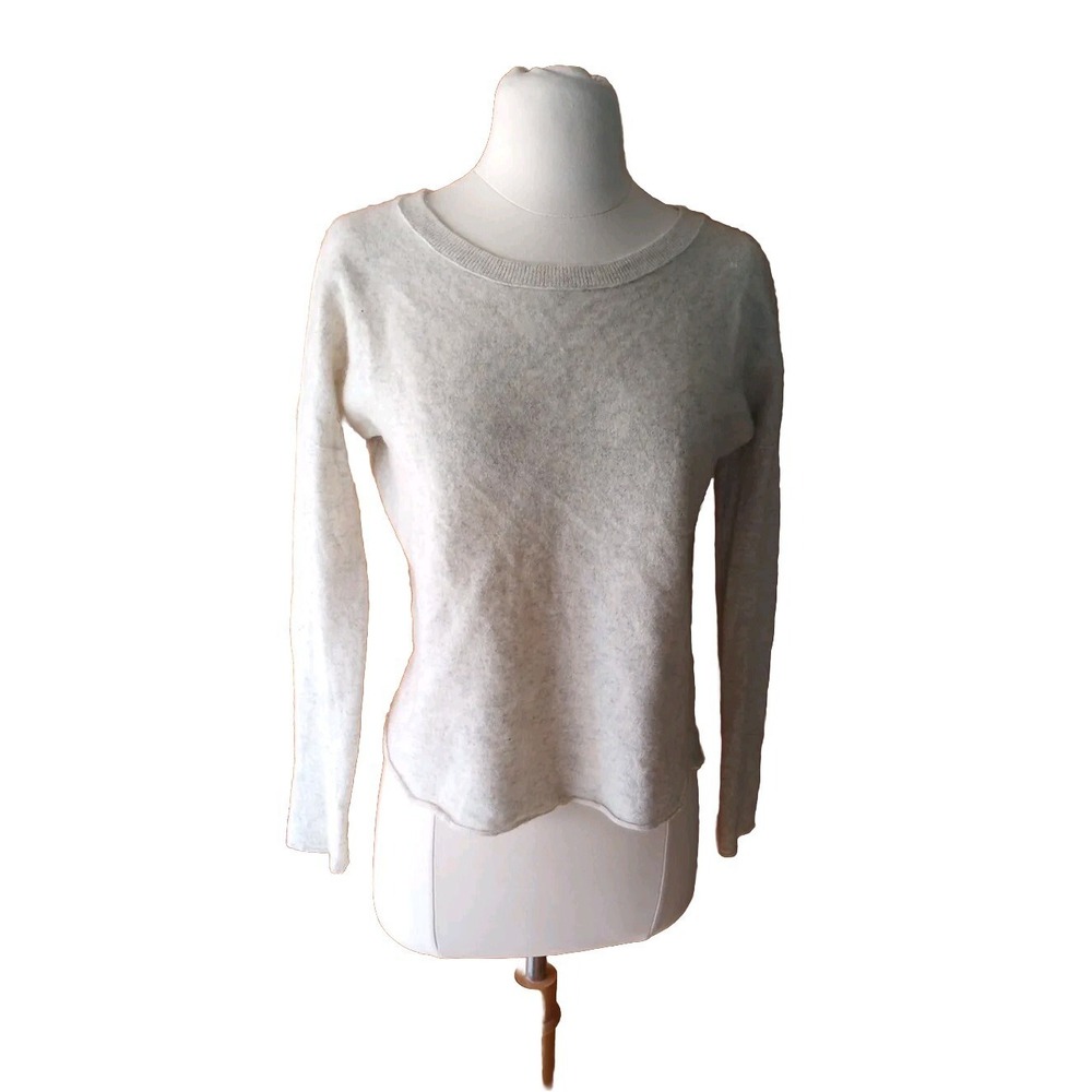 VINCE 100% Cashmere Sweater women's Sz M‎ Crew Neck Heathered Ivory Long Sleeve